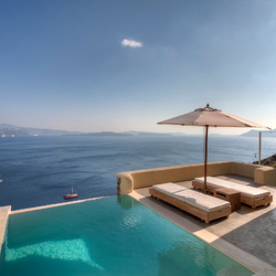 Mystique Santorini