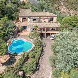 Property ServiceAzur