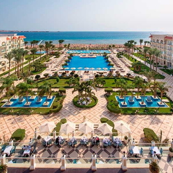 Premier Le Reve Hotel & Spa