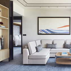 Four Seasons Hotel, Hong Kong