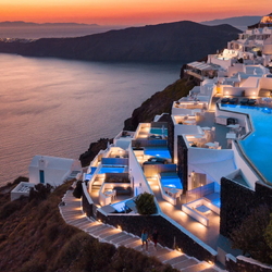 Grace Santorini