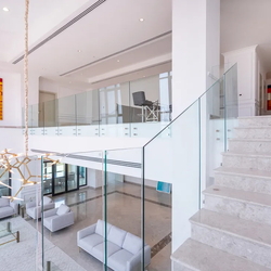 25 Spaces Real Estate
