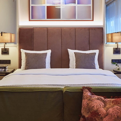 Bank Hotel