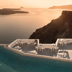 Grace Santorini