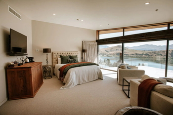 Stoneridge Estate