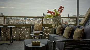 Hotel TwentySeven