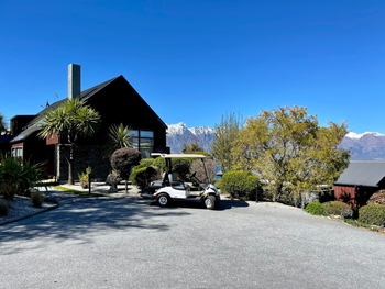 Azur Lodge