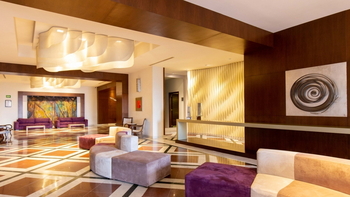 HS HOTSSON Hotel Leon