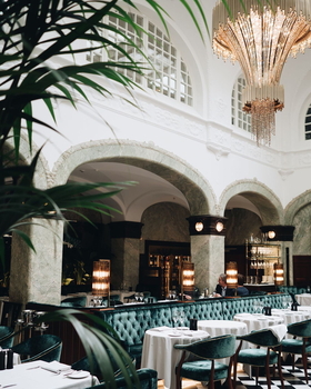 Bank Hotel
