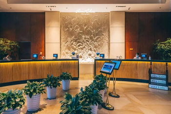 The Ritz-Carlton