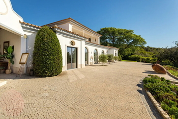 Exclusive Algarve Villas: Redefining Luxury Real Estate in Portugal's Algarve Region
