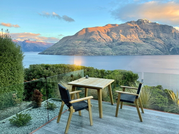 Azur Lodge