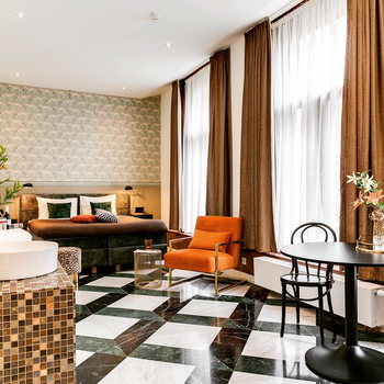 Brasss Hotel Suites
