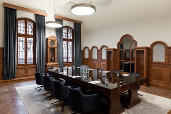 The Marmorosch Bucharest, Autograph Collection