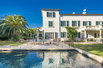 A Leading Luxury Real Estate Agency with a Global Network