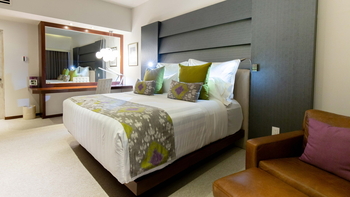 HS HOTSSON Hotel Leon
