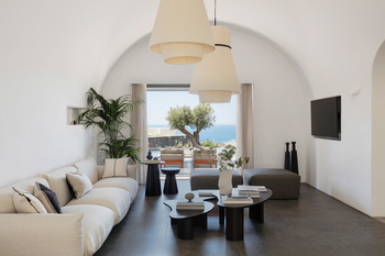 Canaves Oia Epitome