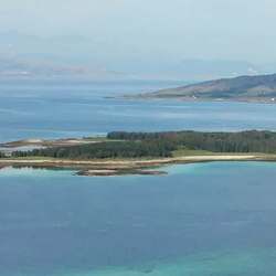 The Allure of Private Islands: Solitude and Seclusion Amidst Vast Oceans