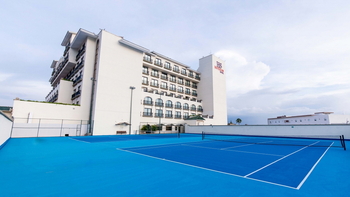 HS HOTSSON Hotel Leon